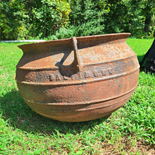 1890s Balt. Foundry Large Cast Iron Pot Kettle  Heavy Cast Iron   15 Gallon picture