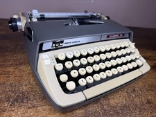Excellent Serviced 1972 Cursive/Script Smith-Corona Classic 10 Typewriter picture