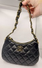 CHANEL Beauty GWP Black Quilted Shoulder Bag Gold Chain Zip Promotional picture