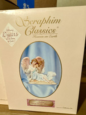 Seraphim Classics Heaven on Earth Angel Figurine Boxed Resin Painted 1990s picture