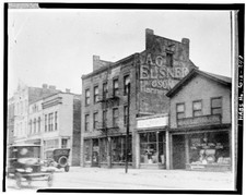 Photo:Milwaukee Wisconsin 1900s Street View Storefronts Automobile picture