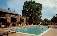 Lookout Mountain Tennessee Fairyland Courts swimming pool vintage postcard picture
