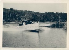 1930 Press Motor Boat Water Trees People Transportation Photo 5x7 picture