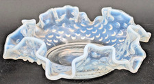 Fenton White Opalescent • 5 5/8
