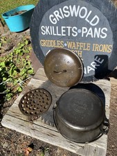 Vintage Griswold No. 9 Cast Iron Tite-Top Dutch Oven W/ Lid And Trivet picture