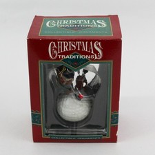 Vintage Lustre Fame Christmas Traditions Bunny Golfer Ornament - New picture
