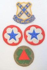 Four Vntage 1950s 1960s US Army Badges picture