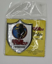 Applause Disney Dick Tracy Detective Badge Pin, Vintage Single picture