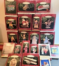 Lot of 19 Vintage Hallmark Keepsake Christmas Ornaments w/ Boxes picture