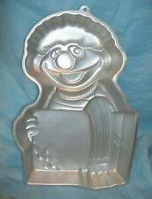 Vintage Wilton Muppets 80s Ernie With Box Of Chocolates Cake Pan 502-3614; EUC. picture
