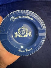 2 piece Vintage Fontainebleau Miami Beach- Ceramic Ashtray - Excellent Condition picture