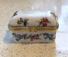 Imperial Porcelain Collectible Trinket Box hinged Luke 2:16 religious bible picture