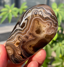74g Natural Banded Agate Carnelian Polished Palm Stone Crystal Specimem Healing picture
