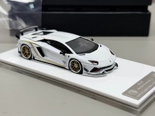 1/64 White Aventador S Diecast Alloy Collectible Display Model Gift Car picture
