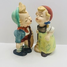 Vintage Pair 1956 L&M Porcelain Girl & Boy Sharing A Kissing Figurines 6