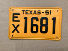 VINTAGE ORIGINAL 1951 TEXAS LICENSE PLATE EX 1681 VERY NICE picture
