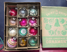 VINTAGE BOX 12 SHINY BRITE  CHRISTMAS ORNAMENTS  Stencil Mica picture