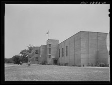 Photo:Sheffield Alabama 1942 High School TVA Building Exterior picture
