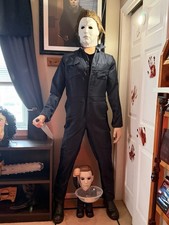 2026 SPIRIT HALLOWEEN MYERS ANIMATRONIC  picture