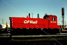 Org Rail Slide : CP 8124 Canadian Pacific locomotive at Toronto ☸ Mar 1990 ☸ picture