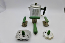 Vintage Green Handle Top Off Edlund Junior Drip-O-Lator Cookie Cutters LOT picture