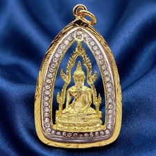 Thai Buddha Amulet Phra Buddha Chinnarat 24k Gold  GP Frame Pendant Protection picture