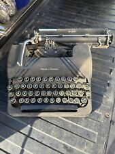 1940's Smith-Corona Silent typewriter w/case picture