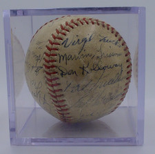 1950 Detroit Tigers Team Signed Baseball High Value Collectable picture