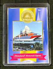 Disney Disneyland Cast Exclusive Series Card 
