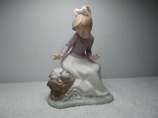 Vintage 1991 Llardo Daisa Golden Memories Girl Sleeping Puppy Figurine Statue picture
