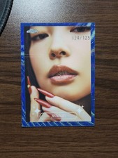 2026 Topps Chrome x Jennie Blue Wave  124/125 SP #CC7 Chromium Close Up  picture