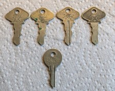 Lot of 5 Antique  Model T Ford or A Ignition Keys  picture