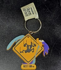 Road Runner Watch For Fallen Wile E Coyote Vinyl Keychain 1996 Cartoon picture