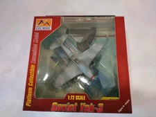 MRC Easy Model Soviet Yak-3 37226 303 Fighter Aviation 1945 Plane 1/72 Scale picture