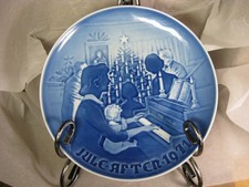 Vintage Royal Copenhagen 1971 Christmas Plate Christmas Eve  7 