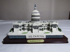 U.S. Capitol Building Miniature Figurine Model  Replica 7-1/2X 4-1/2