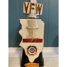 Ezra Brooks VFW Illinois 1982 Abraham Lincoln Heritage China Whiskey Decanter picture