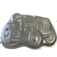 Wilton 2002 John Deer Farm Tractor Cake Pan #2105-2063 Collectible Vintage  picture