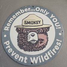 VINTAGE SMOKEY BEAR 12