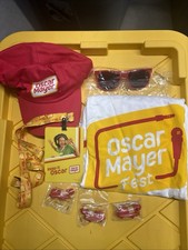 2022 Kraft Foods Oscar Mayer Fest Lanyard, T-Shirt, Sunglasses, Hat, 3 Toys picture