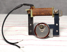 General Electric /Telechron S-5 HNK rotor and field coil clock motor, Very Nice picture