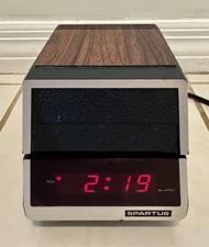 Vintage Spartus Model 1400 Alarm Clock Desk Lamp Works Hi/Lo Light 1970s picture