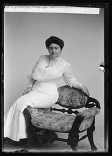 Photo:Mrs. A. Monroe Portrait Woman Seated on Ornate Chair 1905 1906 picture