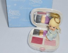 2004 Precious Moments AVON PRECIOUS AND PRETTY You Make Me Blush Figurine H84 picture