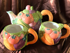 VTG 1990'S CERAMIC VEGETABLE THANKSGIVING TEAPOT & SET OF MUGS THE COOKS BAZAAR picture