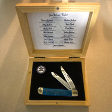2019-2020 box containing a commemorative Alabama Masonic pocket knife and pin picture