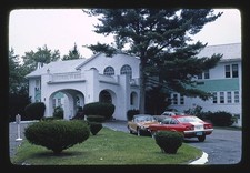 Photo:Ellenville New York Nevele Hotel 1960s Building Cars picture