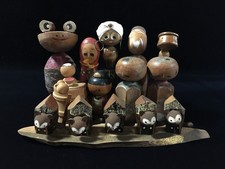 R0623 Vintage Japanese Kokeshi Doll Lot Wooden Folk Art Figurine Frog Tanuki picture