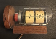 MCM Arthur Umanoff for Howard Miller Vintage 1960s Rosewood Flip Clock picture