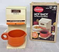 VTG NEW Sunbeam Hot Shot Hot Beverage Maker Model 17-16 Almond Sealed Brand New picture
